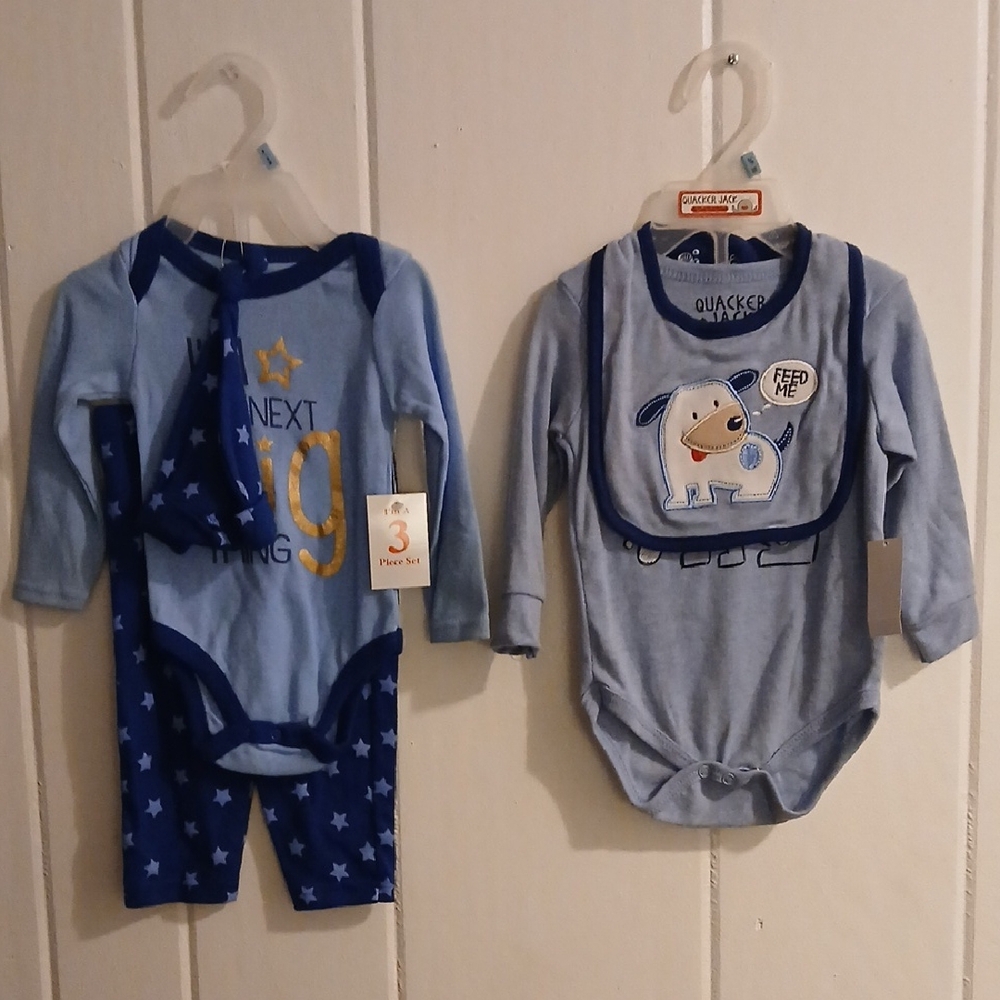 Quacker Factory Blue and Gold 2pc Star Dog/w Bib And Swiggles 3pc w/Hat